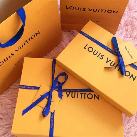 louis vuitton free birthday gift|louis vuitton gifts for women.